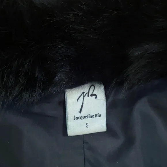 Jacqueline Riu Rabbit fur vest size L - Picture 13 of 15